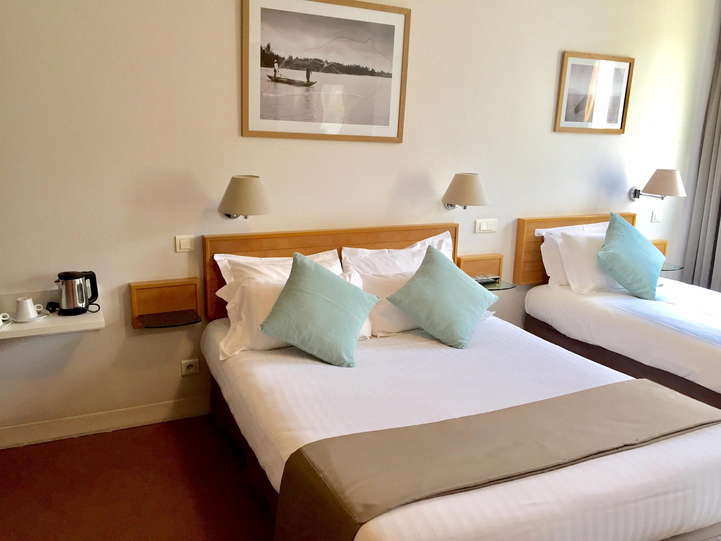 Les Voyageurs Hotel Saint-Renan Buitenkant foto