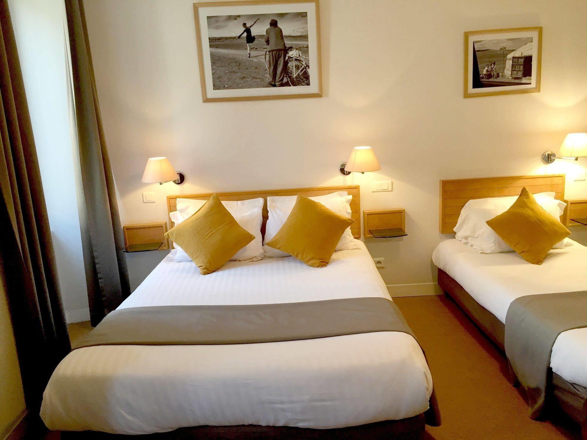 Les Voyageurs Hotel Saint-Renan Buitenkant foto