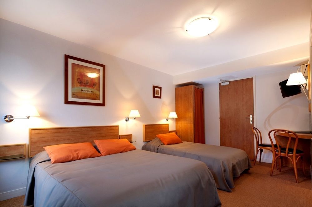 Les Voyageurs Hotel Saint-Renan Buitenkant foto